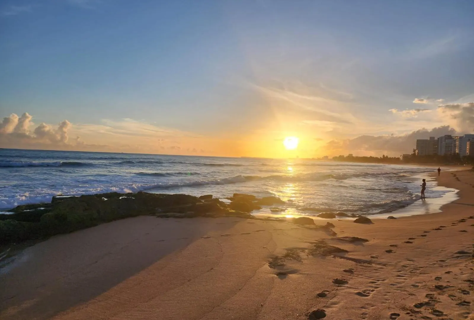 Apartment Luxurious Beachside 3-Br Apt San Juan